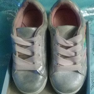 Girls rainbow sneakers!